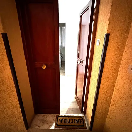 Апартаменты St Peter's Alley *