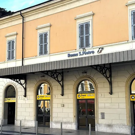 St Peter's Alley